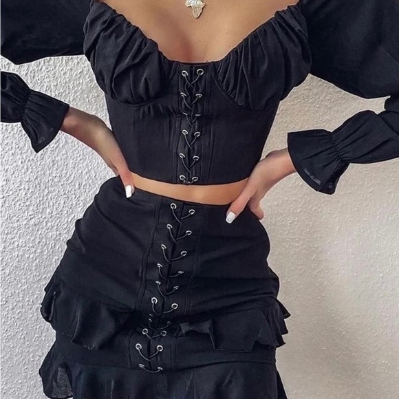 Long sleeve black Tiger Mist top - Picture 2 of 4